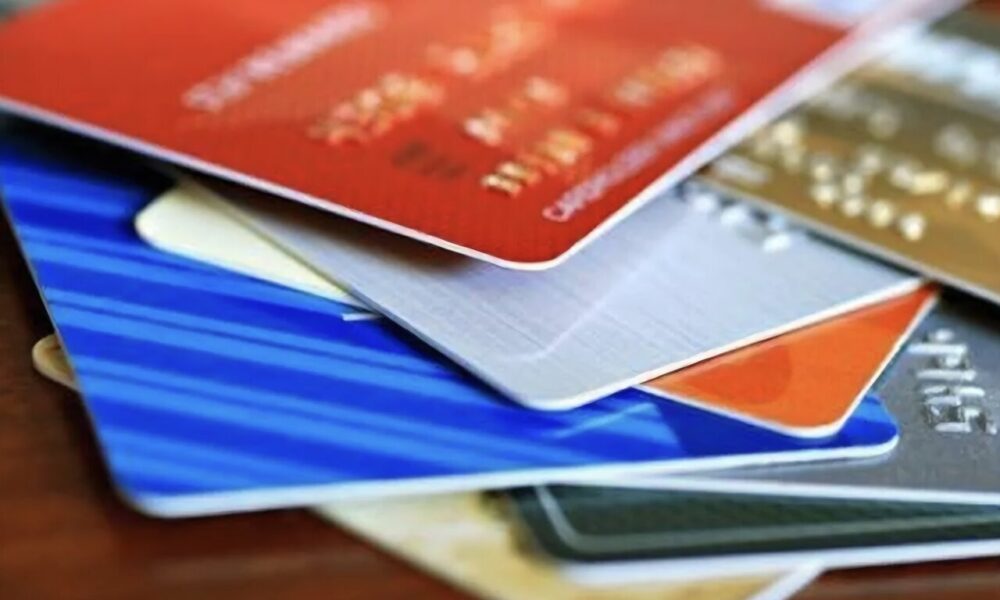 اختلال در خدمات ۴ بانک کشور/ علت دقیق اختلال در حال پیگیری است