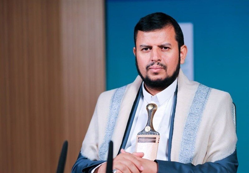 ایران در برابر طاغوت زمان به پیروزی عظیمی دست پیدا کرد