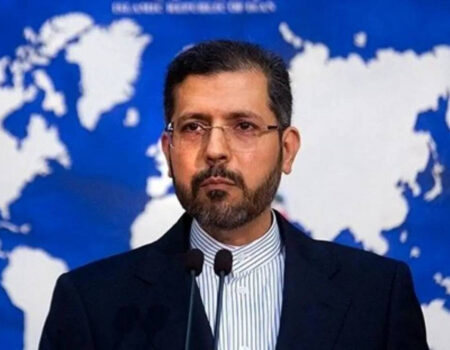 خطیب زاده: در تنگه هرمز حق قانونی داریم/دارایی‌های ایران باید آزاد شود