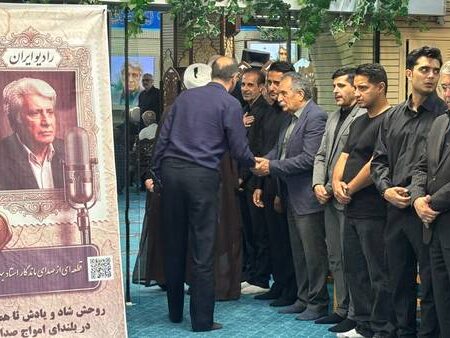 حدادعادل: برخورد رضوی با کلمات، شبیه به هنر خاتم‌کاری بود