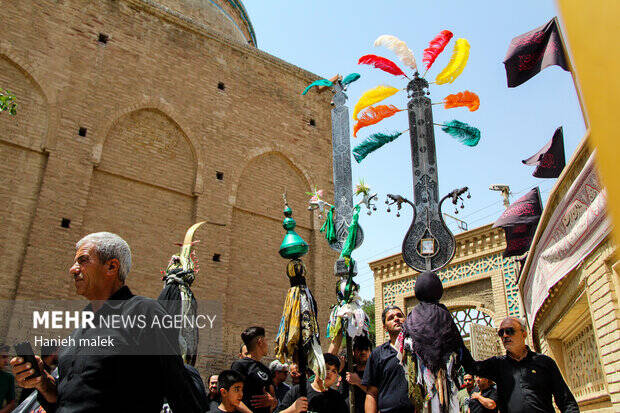 «ای اهل حرم میر و علمدار نیامد»/ایران در سوگ علمدارانش چشم به‌راه ماند