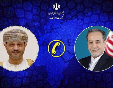 تنگه هرمز، محور گفت‌وگوی تلفنی وزرای خارجه ایران و عمان بود
