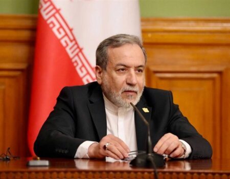 مذاکرات ایران و عمان برای تعیین چارچوب خدمات دریایی در تنگه هرمز