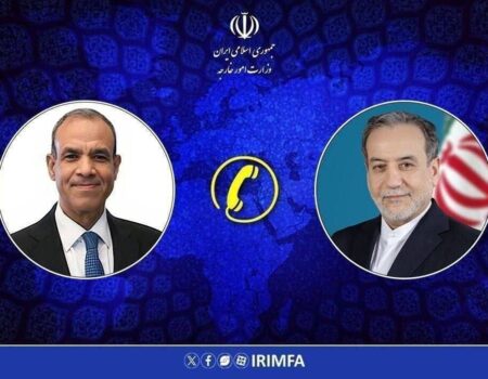 گفت وگوی تلفنی وزرای امور خارجه ایران و مصر