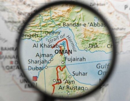 تفاهم روی لبه تیغ؛ آیا تنگه هرمز جرقه دور تازه تقابل ایران و آمریکا خواهد شد؟