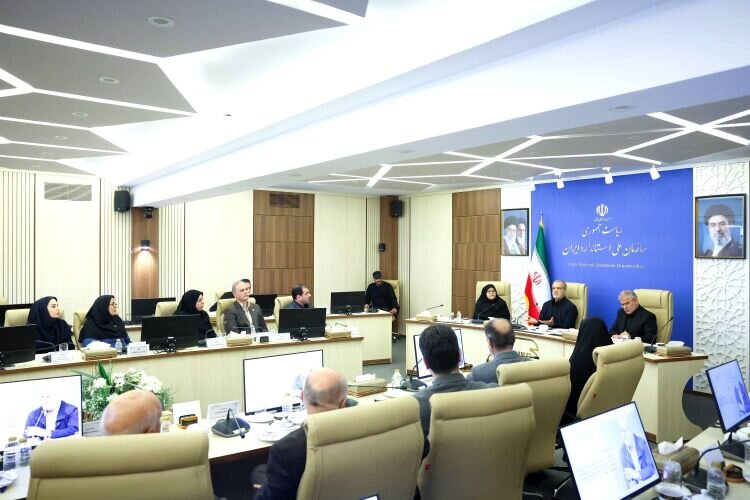 بازدید رئیس جمهور از پژوهشکده صنایع غذایی و فرآورده‌های کشاورزی سازمان ملی استاندارد