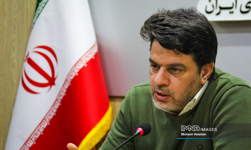 هشدار یزدیان درباره قرارداد ۶ میلیارد دلاری خرید نهاده‌های دامی