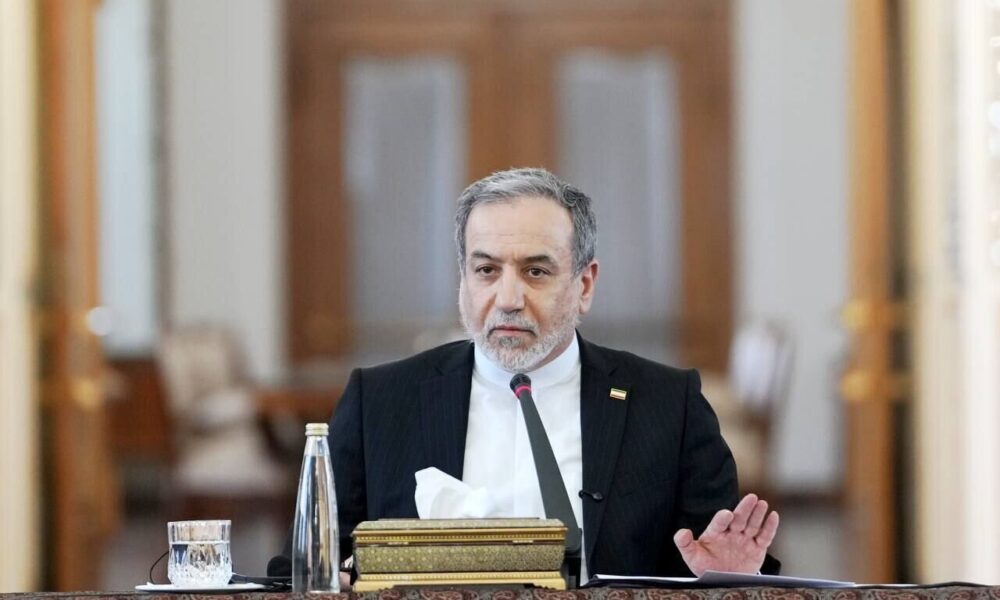 پاسخ عراقچی به پیام اخیر سنتکام