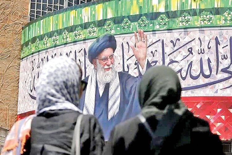 نماهنگ/ "عمامه خونی" با نوای مصطفی اللهیاری