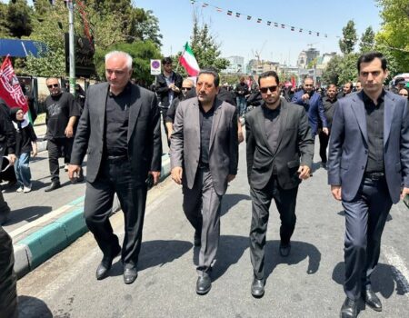 وزیر صمت: فرمان رهبری و استمرار خدمت؛ راهبرد دولت برای همگامی با مردم باشد